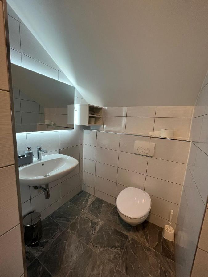 Rooms Jelak Velika Gorica Eksteriør billede