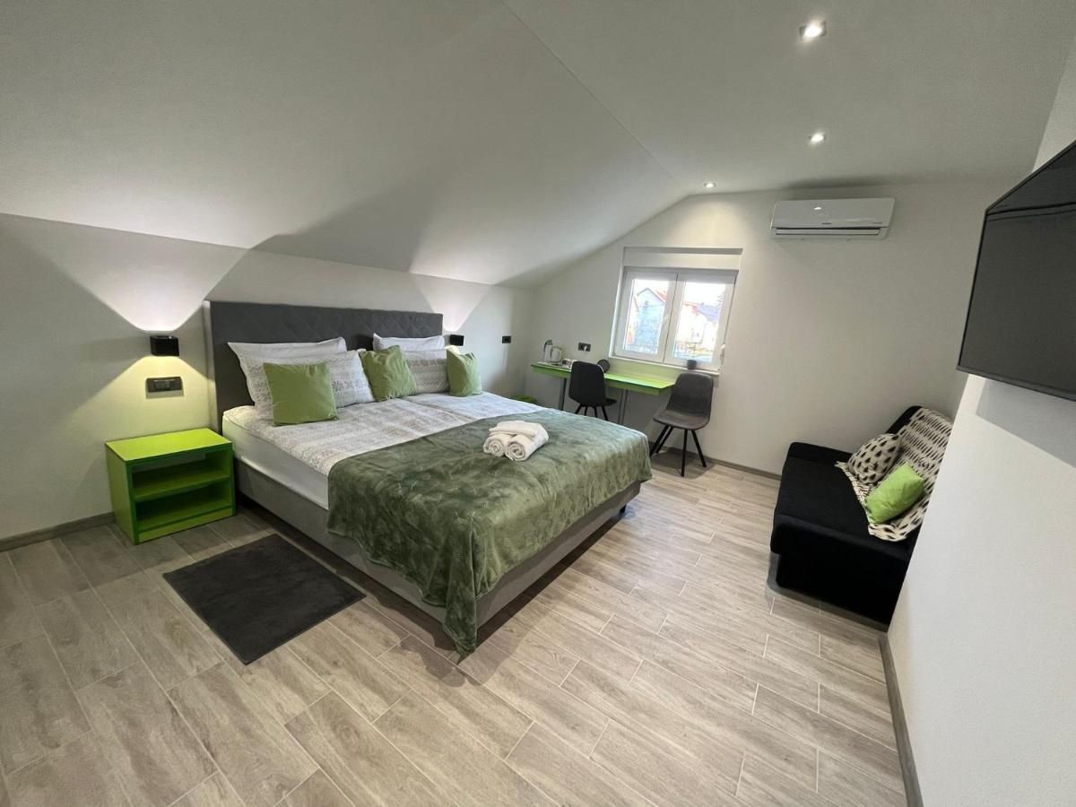 Rooms Jelak Velika Gorica Eksteriør billede