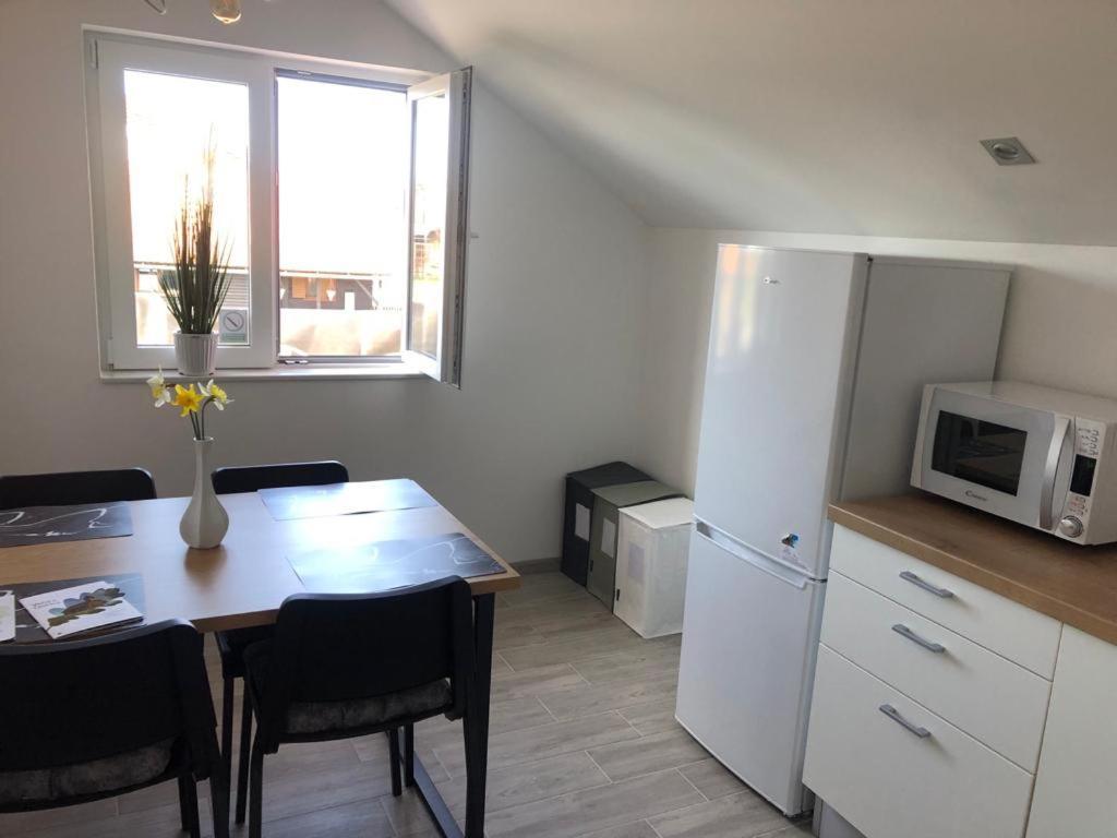 Rooms Jelak Velika Gorica Eksteriør billede