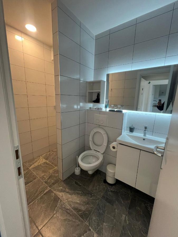 Rooms Jelak Velika Gorica Eksteriør billede